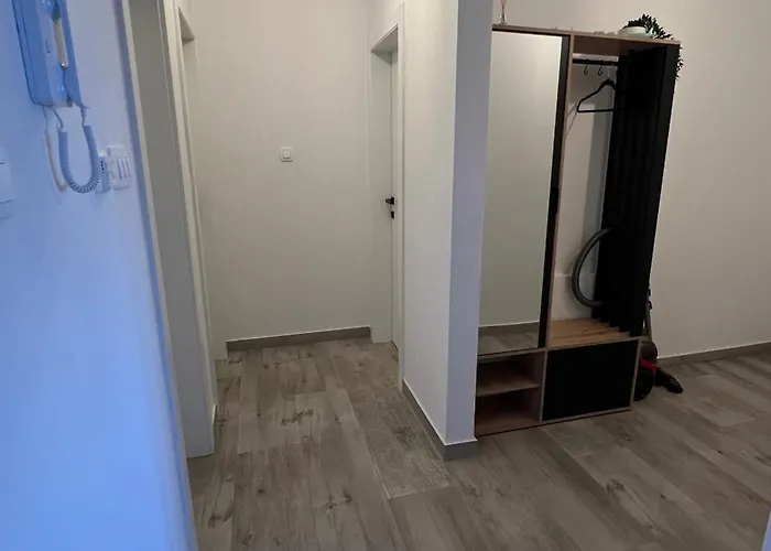 With Parking Space - 24640 Apartman